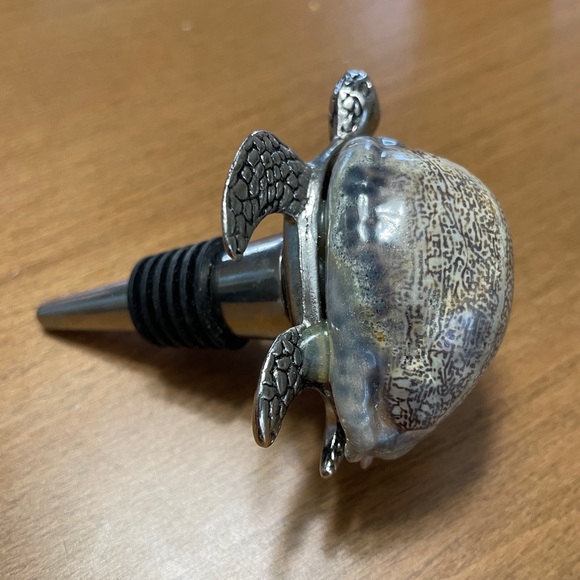 Sea Turtle and Shell Wine Bottle Topper - Picture 4 of 6
